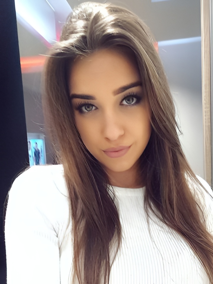 Анфиса привлекальеная девушка из Северской цена от 1500 руб