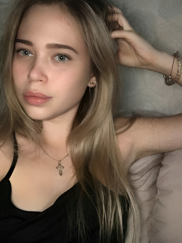 Индивидуалка Аврора, доступна для личного знакомства от 2500 руб