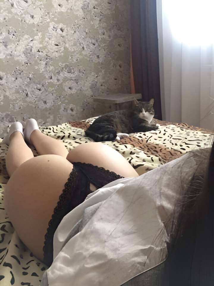 Эвелина привлекальеная девушка из Северской цена от 1500 руб