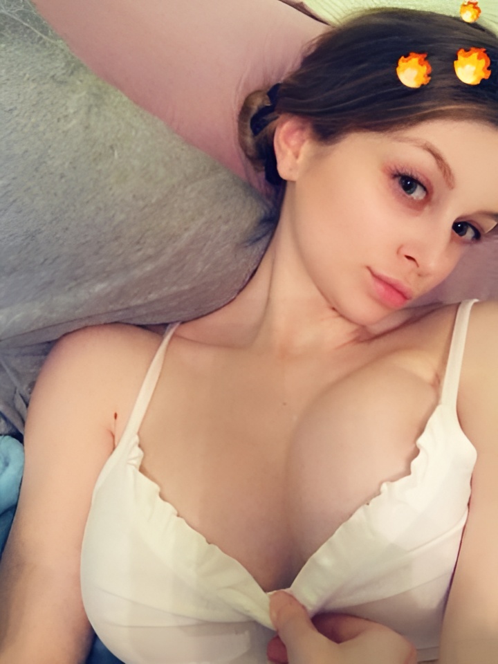 Марселина привлекальеная девушка из Северской цена от 2500 руб