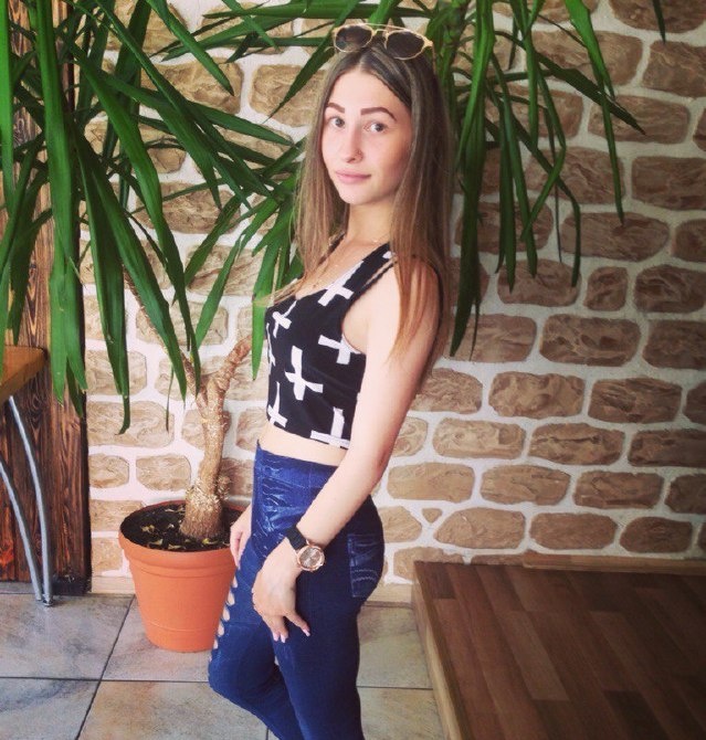 Вероника привлекальеная девушка из Северской цена от 3000 руб