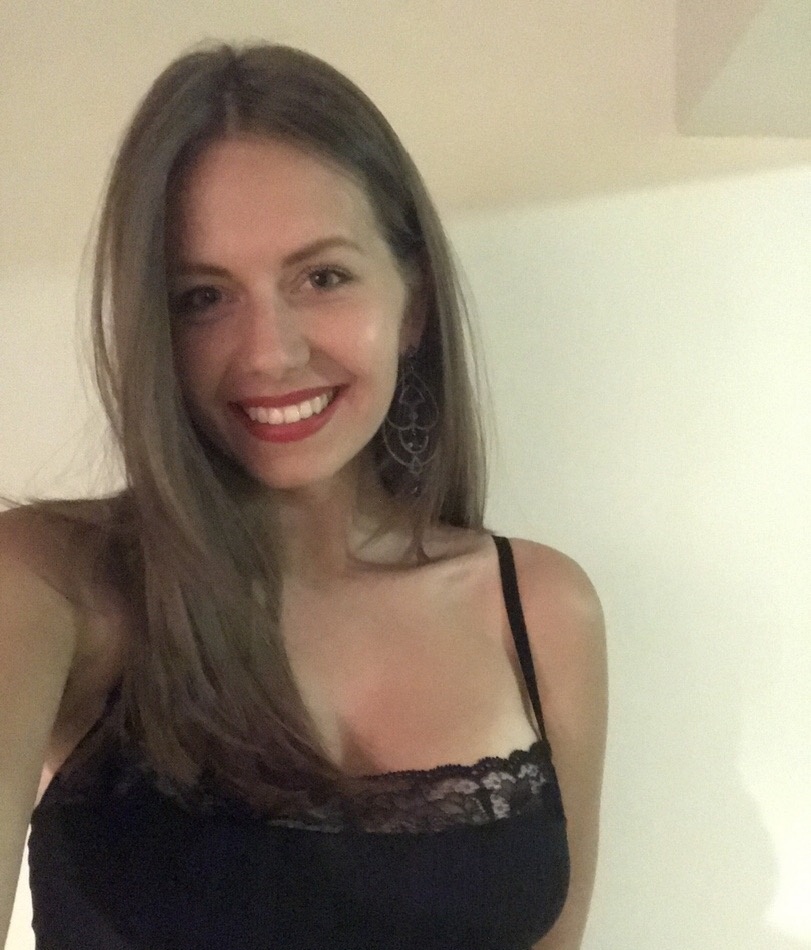 Рада привлекальеная девушка из Северской цена от 2000 руб