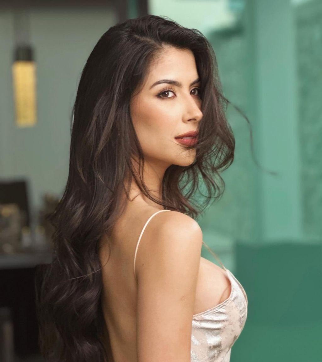 Лика привлекальеная девушка из Северской цена от 4500 руб