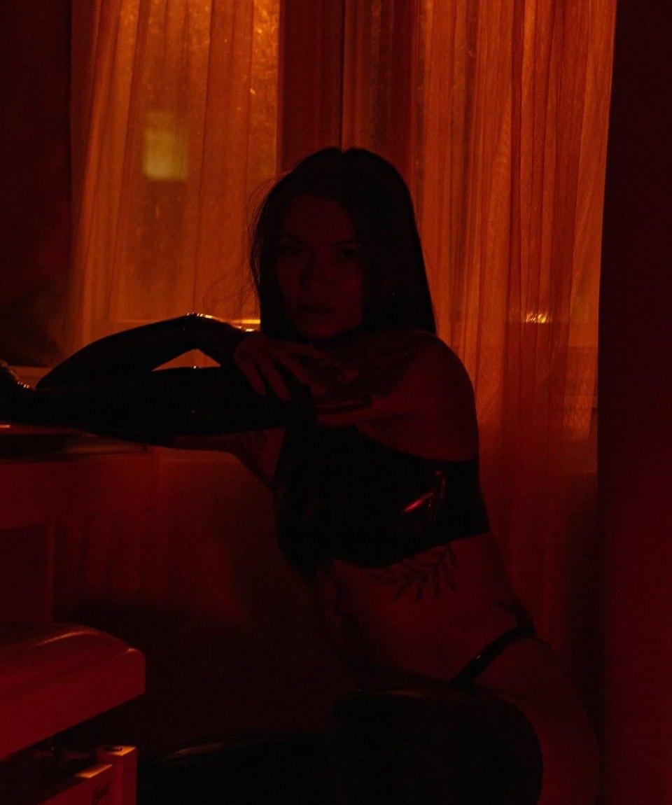 Пелагея привлекальеная девушка из Северской цена от 10000 руб