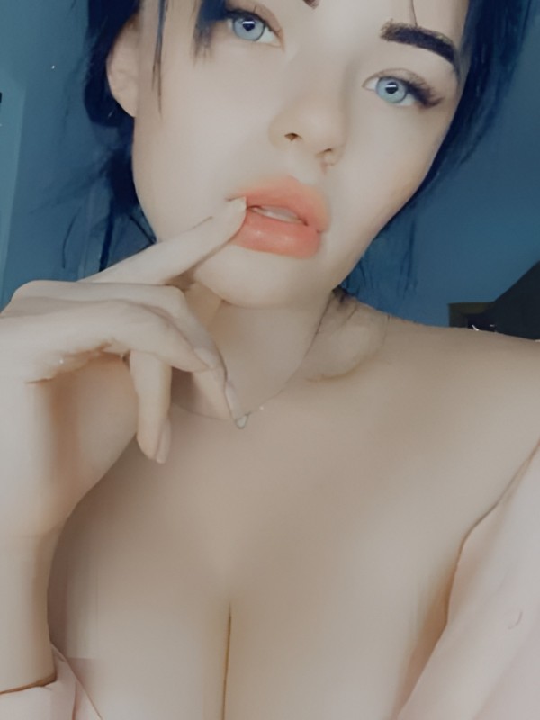 Эдита привлекательная девушка из Северской цена от 1500 руб