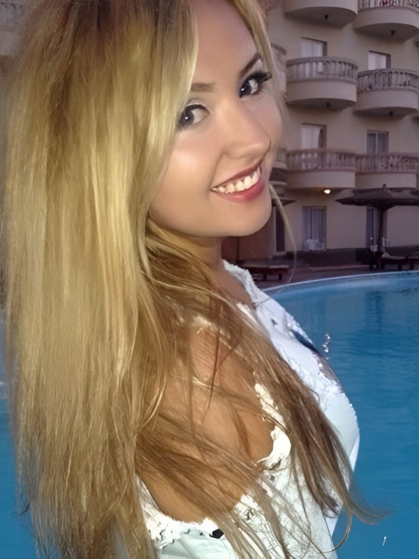 Елизавета привлекательная девушка из Северской цена от 4000 руб