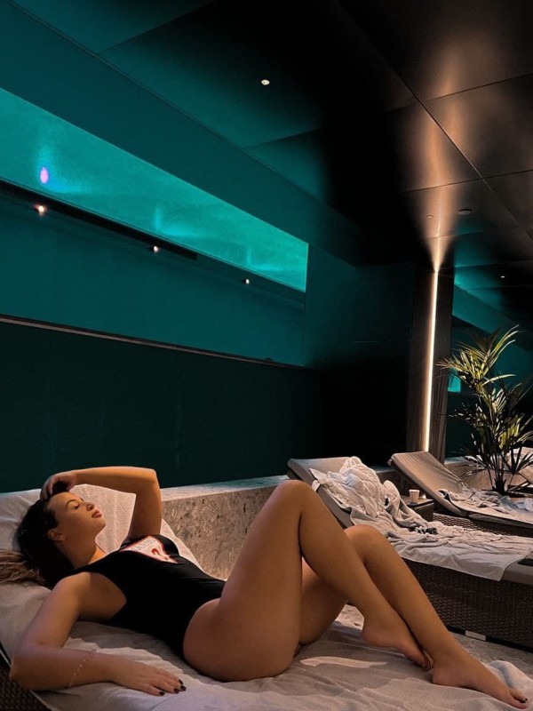 Оксана привлекательная девушка из Северской цена от 3000 руб