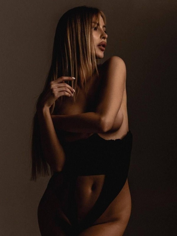 Полина привлекательная девушка из Северской цена от 5000 руб